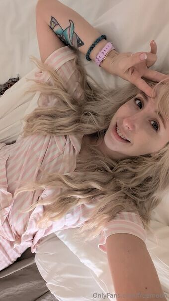 freemoon Голи Изтичания OnlyFans Снимки 32