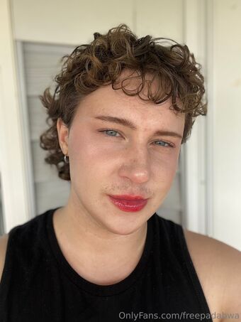 freepadabwa Голи Изтичания OnlyFans Снимки 1