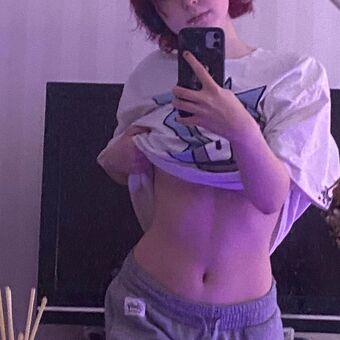 Fruxo Голи Изтичания OnlyFans Снимки 1