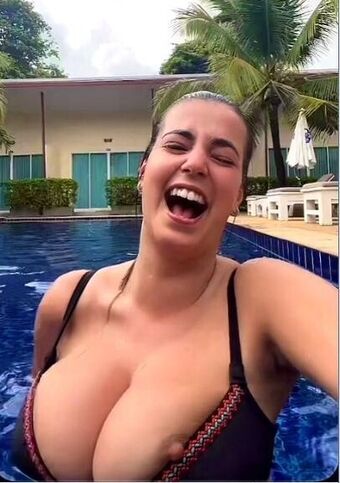 Gena Голи Изтичания OnlyFans Снимки 13