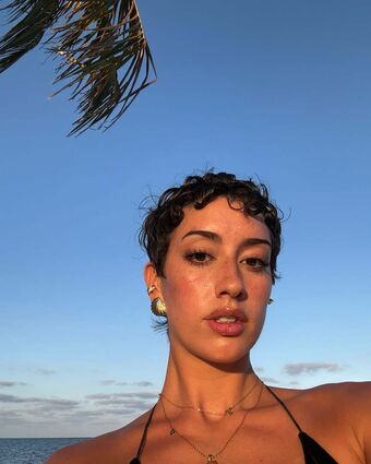 Gianna Evelyn Голи Изтичания OnlyFans Снимки 34