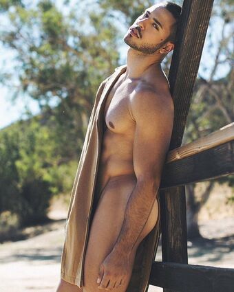 giuseppe Голи Изтичания OnlyFans Снимки 1