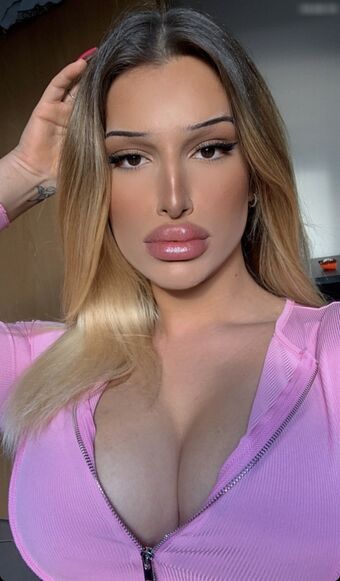 _Glamzon_ Голи Изтичания OnlyFans Снимки 10
