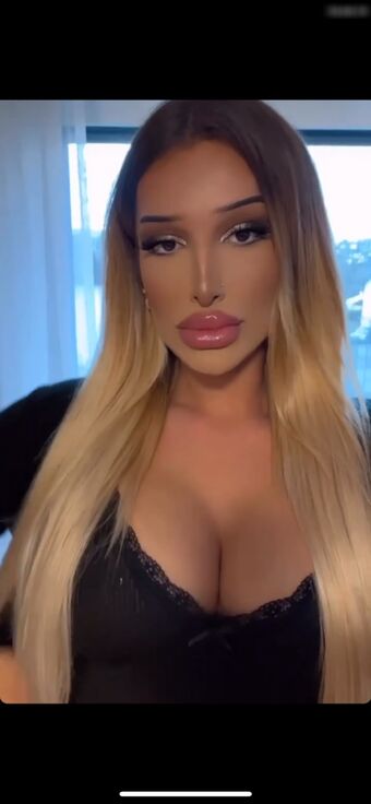 _Glamzon_ Голи Изтичания OnlyFans Снимки 18