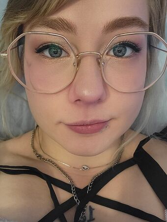 Goddess Syrein Голи Изтичания OnlyFans Снимки 4