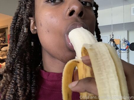 goddessdevyn Голи Изтичания OnlyFans Снимки 18