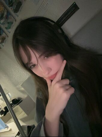 Goonsico Голи Изтичания OnlyFans Снимки 4