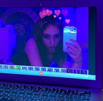 Gothicbratgf