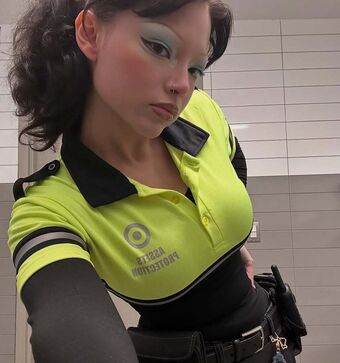 Gothicca Голи Изтичания OnlyFans Снимки 2