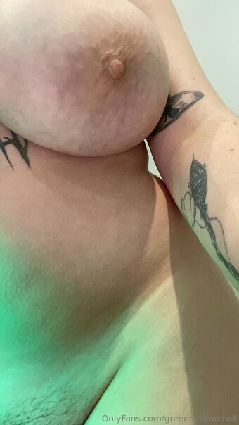 greencatfromhell Голи Изтичания OnlyFans Снимки 1