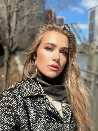 Gretchen Голи Изтичания OnlyFans Снимки 12