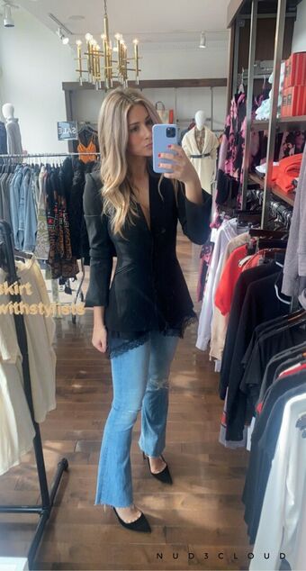 Hailey Lower Голи Изтичания OnlyFans Снимки 13