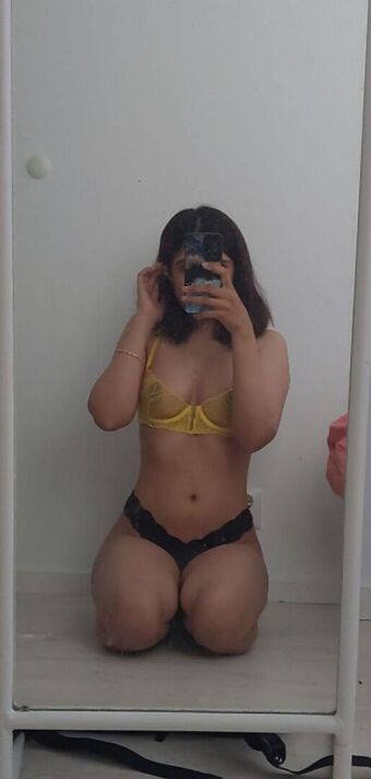 HappiHazel Голи Изтичания OnlyFans Снимки 1