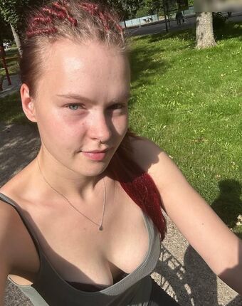 _happy_cindy_ / Cindy Erhardt / RTL II Hartz & Herzlich