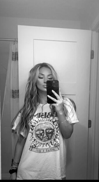 Honeyxxo Голи Изтичания OnlyFans Снимки 31