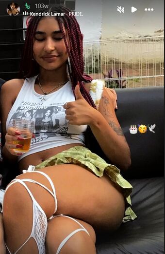 Httvitoria Голи Изтичания OnlyFans Снимки 6