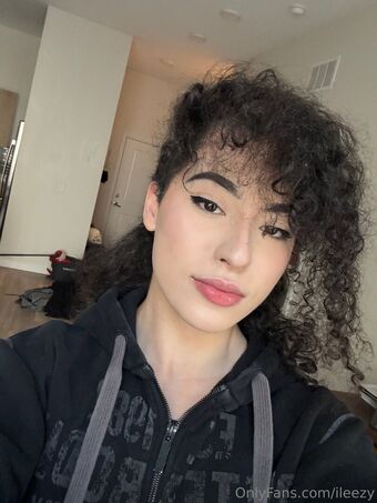 ileezy Голи Изтичания OnlyFans Снимки 16