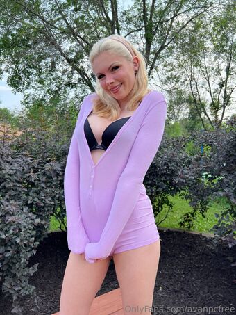 Itsava Голи Изтичания OnlyFans Снимки 36
