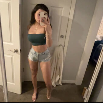 itselessa Голи Изтичания OnlyFans Снимки 3