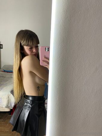 itsleaaa Голи Изтичания OnlyFans Снимки 16