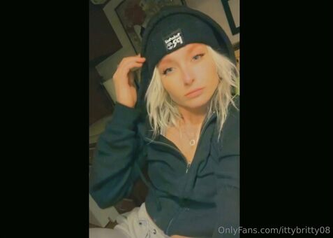 ittybritty08 Голи Изтичания OnlyFans Снимки 9