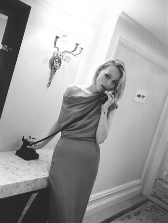 Ivanna Sakhno Голи Изтичания OnlyFans Снимки 58