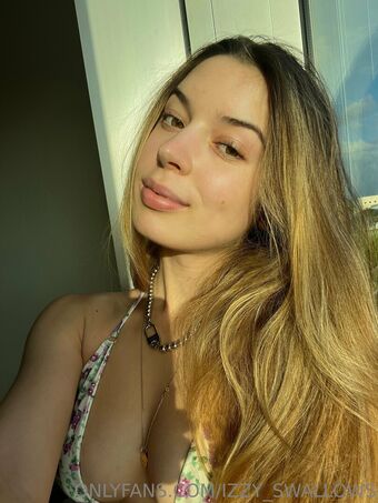 Izzy_Swallows