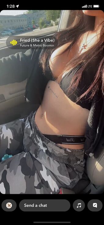 Izzy Wall Голи Изтичания OnlyFans Снимки 5