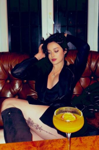 JadeyAnh Голи Изтичания OnlyFans Снимки 149