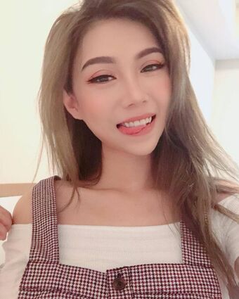 Jasmina Голи Изтичания OnlyFans Снимки 17