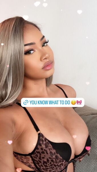 Jayde Chanda Голи Изтичания OnlyFans Снимки 15