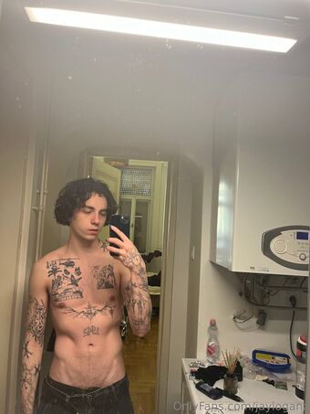 jayloganz Голи Изтичания OnlyFans Снимки 20