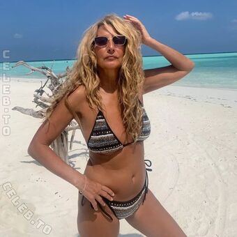 Jo Squillo Голи Изтичания OnlyFans Снимки 2