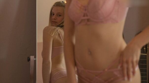 Jolien Голи Изтичания OnlyFans Снимки 4