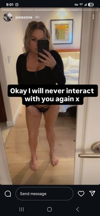 Jonezone Голи Изтичания OnlyFans Снимки 4