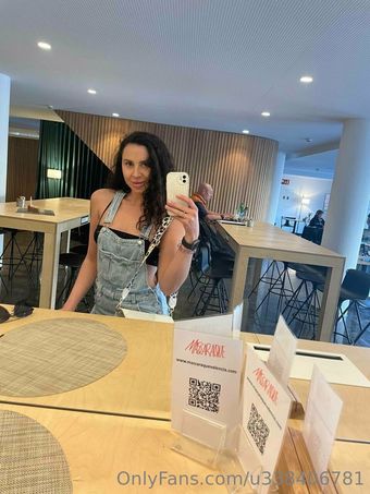 juliana_insanely_h0rny