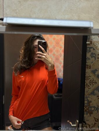 Julusina Голи Изтичания OnlyFans Снимки 10
