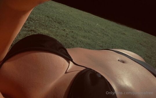 juneeafree Голи Изтичания OnlyFans Снимки 17