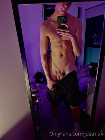 justmax- Голи Изтичания OnlyFans Снимки 3