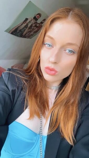 Kalemia Голи Изтичания OnlyFans Снимки 23