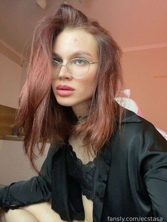 Karina Голи Изтичания OnlyFans Снимки 15