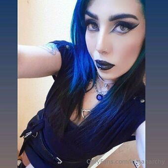 kimanarchy Голи Изтичания OnlyFans Снимки 5
