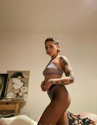 Kittyberg Голи Изтичания OnlyFans Снимки 4