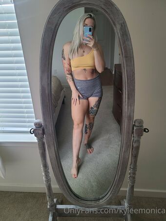 Kyleemonica Голи Изтичания OnlyFans Снимки 37