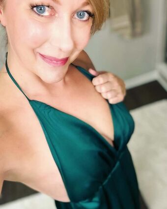 Lady Ruby Голи Изтичания OnlyFans Снимки 13
