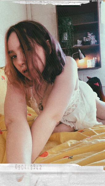 lamblet Голи Изтичания OnlyFans Снимки 36