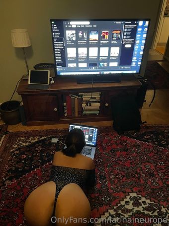 latinaineurope Голи Изтичания OnlyFans Снимки 1