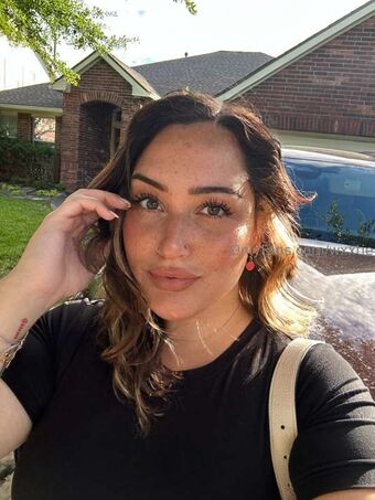 Laur Голи Изтичания OnlyFans Снимки 11