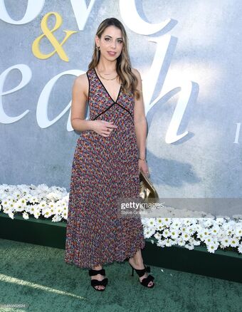 Laura Bailey