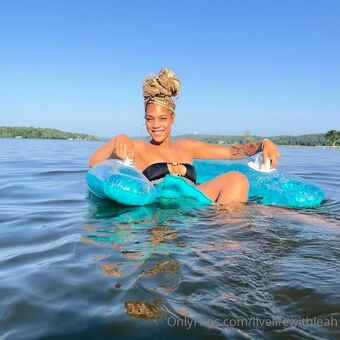 leahsade Голи Изтичания OnlyFans Снимки 38